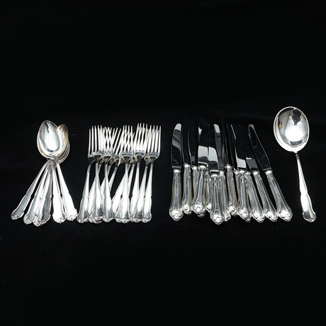 BESTICK, Olga, 32 delar, nysilver, 1900-tal. på auktion hos Kalmar Auktionsverk