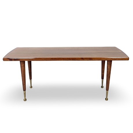 SOFFBORD, teak med mässingfötter, 1900-talets mitt. på auktion hos Roslagens Auktionsverk