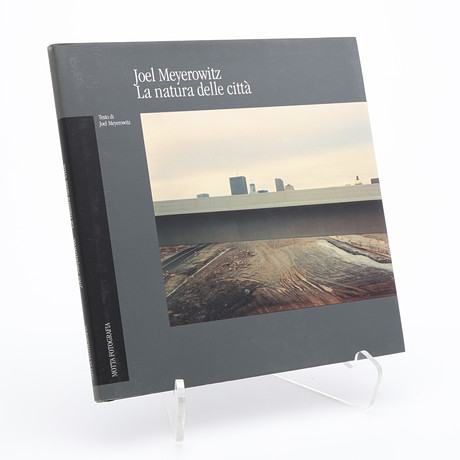 JOEL MEYEROWITZS "LA NATURA DELLE CITTÀ" I FÖRSTA UPPLAGAN, 1994. på auktion hos Crafoord Auktioner Lund