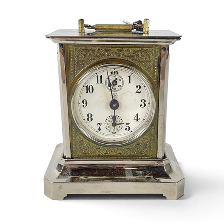 RESEUR, med speldosa, Junghans, 1900-talets första hälft. på auktion hos Roslagens Auktionsverk