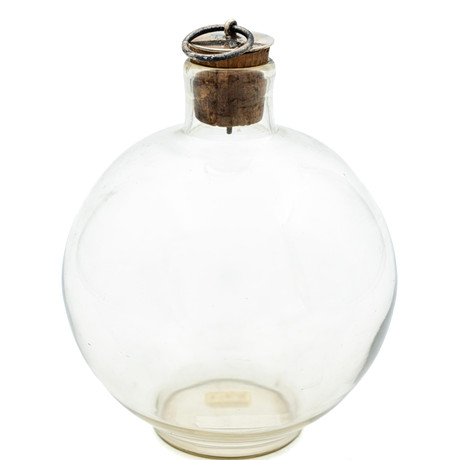 GERDA STRÖMBERG. Whiskykaraff, EDA Glasbruk 1930. på auktion hos Norrlands Auktionsverk