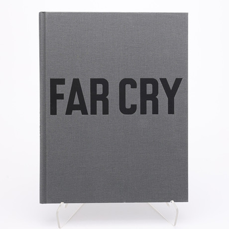 PAULO NOZOLINOS UTSTÄLLNINGSBOK "FAR CRY", 2005. på auktion hos Crafoord Auktioner Lund