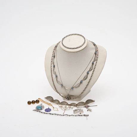 SILVER, ett parti smycken, 1112 g.