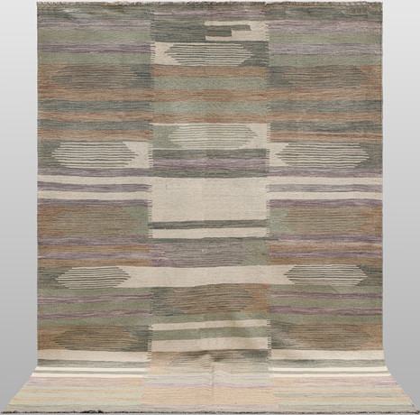 ORIENTMATTA. Kelim modern design, 239 x 170 cm. på auktion hos Gomér & Andersson Norrköping