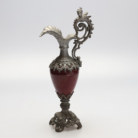 PRAKTKANNA/VAS, porslin/metall, 1900-tal. på auktion hos Gomér & Andersson Jönköping