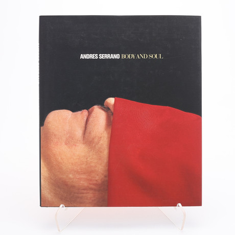 ANDRES SERRANOS "BODY AND SOUL", 1995. på auktion hos Crafoord Auktioner Lund
