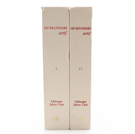 HUMANISME ACTIF - HYLLNINGSSKRIFTEN TILL FRANSKA NATIONALBIBLIOTEKETS BIBLIOTEKARIE JULIEN CAIN - MED KOLORERA på auktion hos Crafoord Auktioner Lund