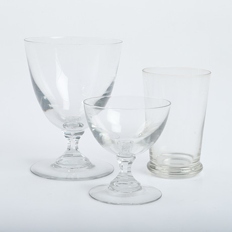 GLASSERVIS, 27 delar, glas, 1900-tal. på auktion hos Helsingborgs Auktionskammare