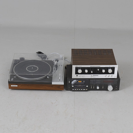 SKIVSPELARE, Pioneer PL 510A. AMPLIFIER, Marantz modell 1040. KASSETTBANDSPELARE, Technichs.