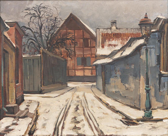 GUNNAR CHRISTENSON (1895-1979). "Gränd i snö, Ystad", olja på duk, signerad. på auktion hos Garpenhus Auktioner