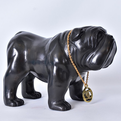 ANDREAS WARGENBRANT. Skulptur, svartpatinerad brons, "Superstar Bulldog", gjutarsignatur samt gjutarstämpel.