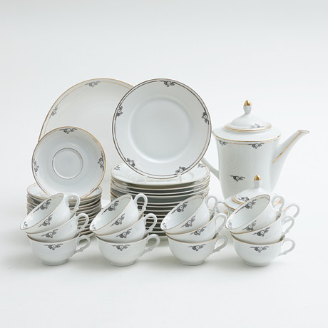 KAFFESERVIS, 42 delar, porslin, 1900-talets första hälft/mitt.