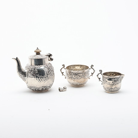 KAFFESERVIS, silver, England, London, 1800-talets andra hälft. på auktion hos Uppsala Auktionskammare