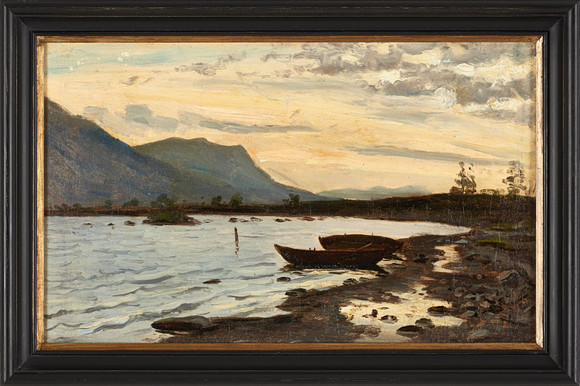 EDWARD ROSENBERG. (Sverige, 1858–1934), tillskriven, Fjäll i aftonrodnad - nordiskt ljus, olja på duk ställd p på auktion hos Crafoord Auktioner Stockholm
