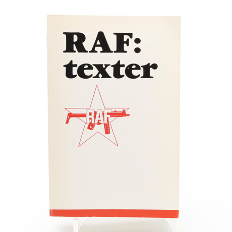 ROTE ARMÉE FRAKTION. BO CAVEFORS' RAF:TEXTER I FÖRSTA UPPLAGAN 1977. på auktion hos Crafoord Auktioner Lund