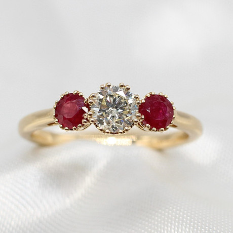 RUBIN- & DIAMANTRING I TRILOGIMODELL.