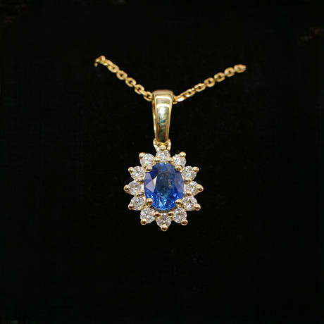 COLLIER MED SAFIR OCH DIAMANT I KLUSTERFATTNING.