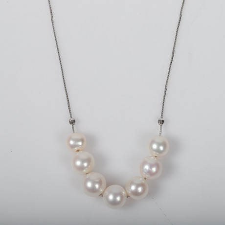 COLLIER, sterlingsilver med Akoyapärlor.