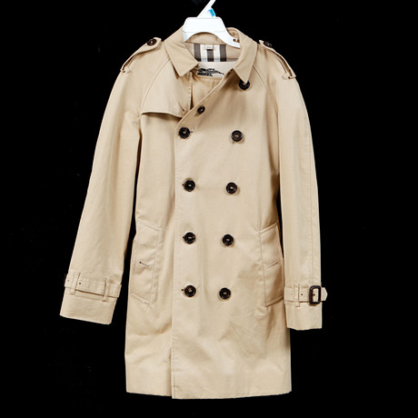 BARNKAPPA, Burberry, "The Mini Wiltshire". på auktion hos Göteborgs Auktionsverk