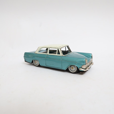 MODELLBIL, Opel Rekord, Bandai Japan.