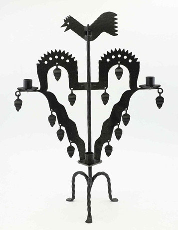 LJUSSTAKE, "Tuppastake",smide, Käck & Hedby, Leksand, 1900-tal. på auktion hos Hälsinglands Auktionsverk