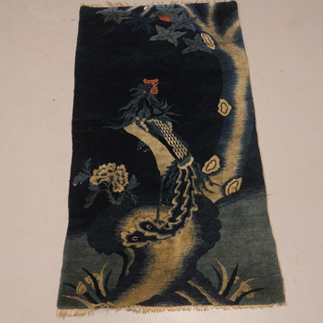 MATTA, KINA, 1900-TALETS MITT. på auktion hos Björnssons Auktionskammare