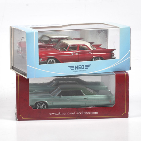 MODELLBILAR, 2 st, metall/resin. Bl.a. Chrysler Imperal Sedan, NEO Models, skala 1:43.