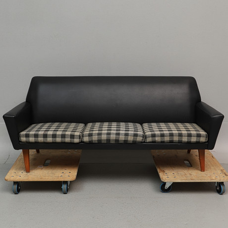 SOFFA, 3-sits, galon och textil, 1960-tal.