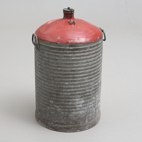 BRÄNSLEDUNK, metall, 1900-talets mitt. på auktion hos Auktionshuset Thelin & Johansson