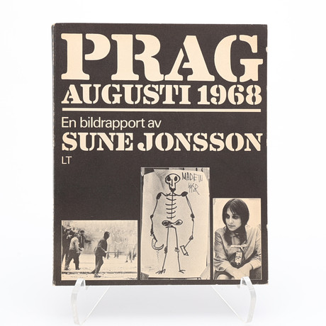 SUNE JONSSONS "PRAG AUGUSTI 1968", 1968. på auktion hos Crafoord Auktioner Lund