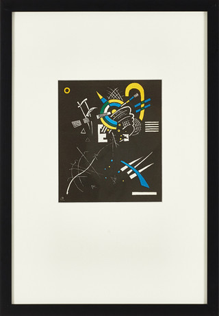 WASSILY KANDINSKY, efter, Komposition, 1956, signerad i plåten, färgtryck. på auktion hos Crafoord Auktioner Stockholm
