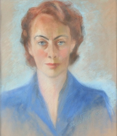 STELLA FALKNER. Pastell. Kvinnoporträtt. Signerad. på auktion hos Skånes Auktionsverk