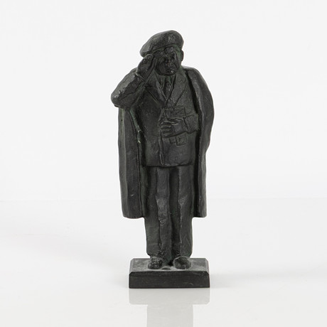 KARL GÖTE BEJEMARK (1922-2000). Skulptur, föreställande Evert Taube, patinerad brons. på auktion hos Stockholms Auktionsverk Helsingborg