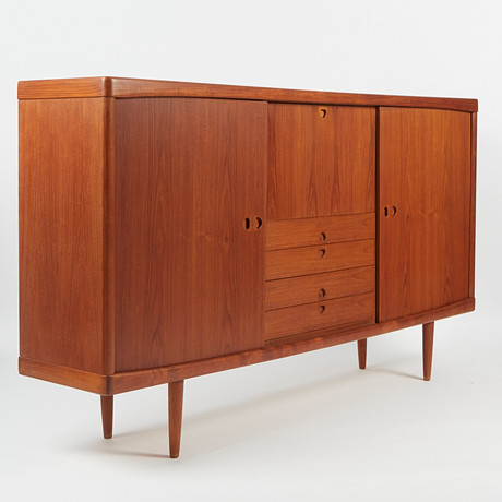 MARIAN GRABINSKY. IKEA. Oak highboard Sweden, 1960s. Furniture - Chests of drawers