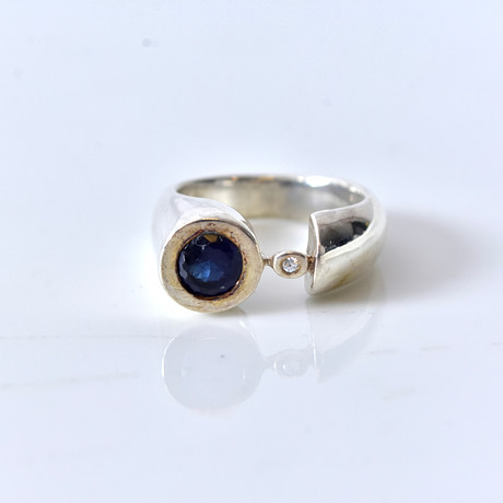 RING, sterlingsilver Liga Design. på auktion hos Halmstads Auktionskammare