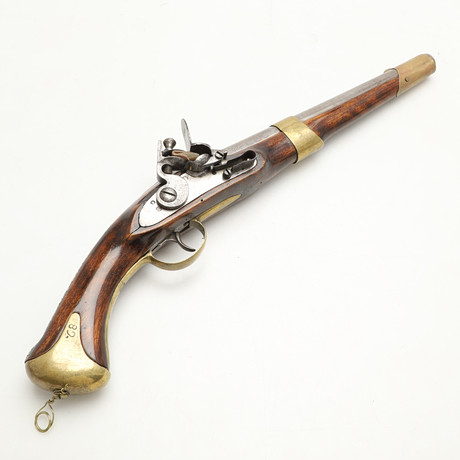 FLINTLÅSPISTOL, modell m/1807, flankörpistol för kavalleriet. på auktion hos Crafoord Auktioner Malmö