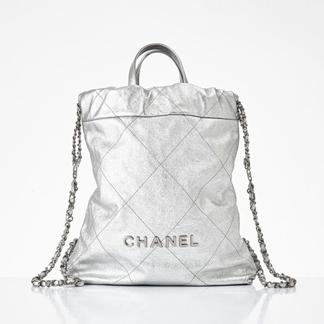 CHANEL, "22 Bag Backpack", ryggsäck, 2022. på auktion hos Stockholms Auktionsverk Magasin 5