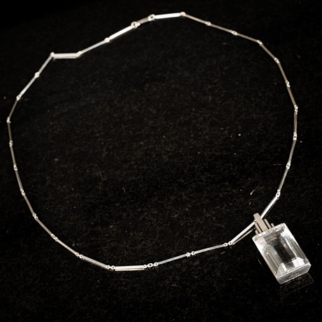 HERIBERT ENGELBERT. Ateljé Stigbert, Collier, Silver, Besatt med bergskristall, 1943. på auktion hos Norrlands Auktionsverk