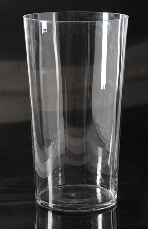 ANNE NILSSON. Golvvas, glas, "Bladet", IKEA, 1970/80-tal. på auktion hos Gomér & Andersson Nyköping