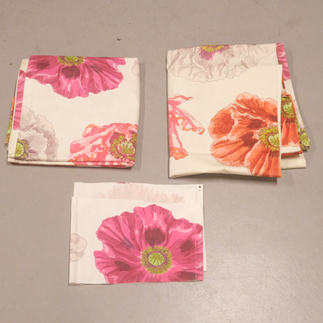 GARDINLÄNGDER, ETT PAR, "CARMEN", DESIGNERS GUILD. på auktion hos Björnssons Auktionskammare