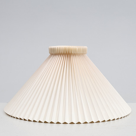 LE KLINT, lampskärm, Danmark, 1970-tal. på auktion hos Gomér & Andersson Jönköping