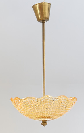 CARL FAGERLUND. Taklampa, glas, Orrefors, 1900-talets mitt. på auktion hos Gomér & Andersson Nyköping