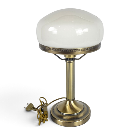 BORDSLAMPA. Strindbergsmodell, metall/glas, LampGustaf AB, 1900-tal. på auktion hos Roslagens Auktionsverk