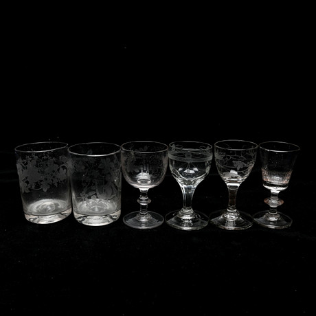 GLAS, 6 st, olika sorter, 1 st sengustavianskt, 1800-tal. på auktion hos Kalmar Auktionsverk