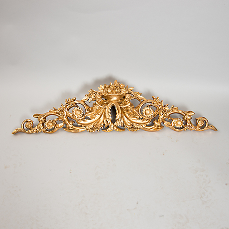 CROWN WITH ANGELS, gilt, rococo style, contemporary. Miscellaneous ...