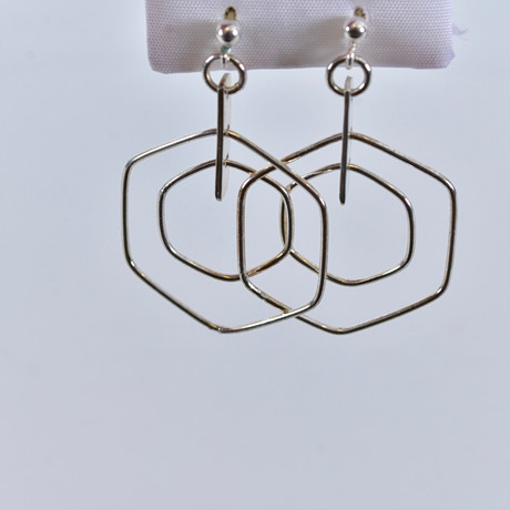 ÖRHÄNGEN, ett par, sterlingsilver. på auktion hos Halmstads Auktionskammare