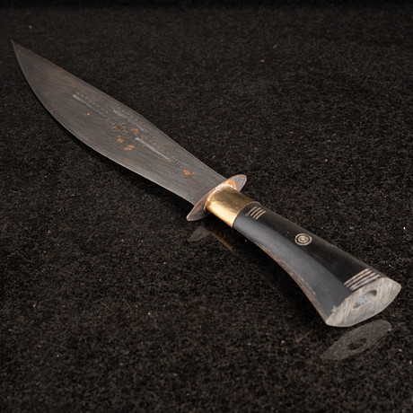 KNIV / BOWIE. Troligtvis orientalisk, daterad: 1894. på auktion hos Norrlands Auktionsverk