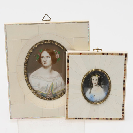 MINIATYRMÅLNINGAR, 2 st. Jenny Lind, Oidentifierad konstnär, signerad. på auktion hos Örebro Stadsauktioner