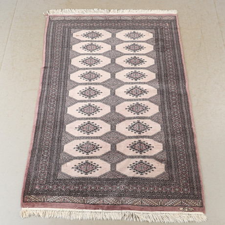 MATTA, Pakistan, Jaldar, 193 x 126 cm. på auktion hos Helsingborgs Auktionskammare