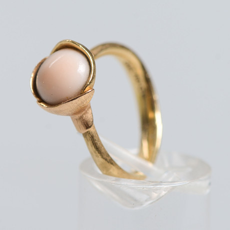CHARLOTTE LYNGGAARD. Ring, "Lotus 1", 18K guld, Ole Lynggaard. på auktion hos Formstad Auktioner